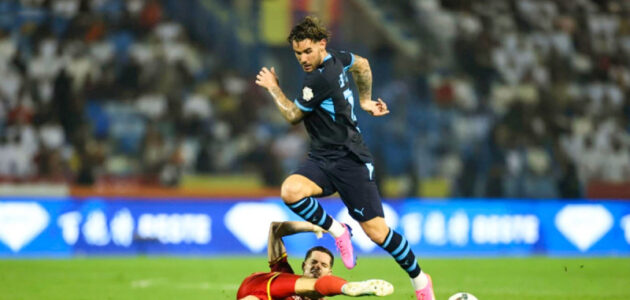 الاتفاق يستقبل الهلال: تدريب حاسم قبل مواجهة الشمال في الدوحة
